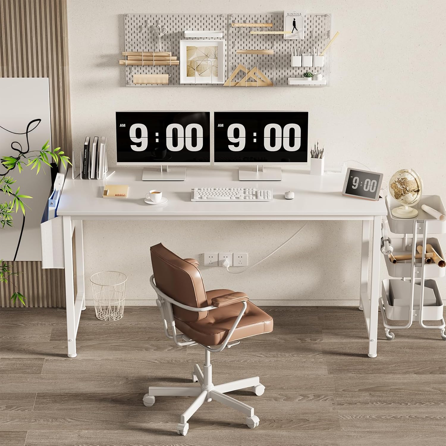 White Computer Desk with Power - Home Office Work Table avis et prix