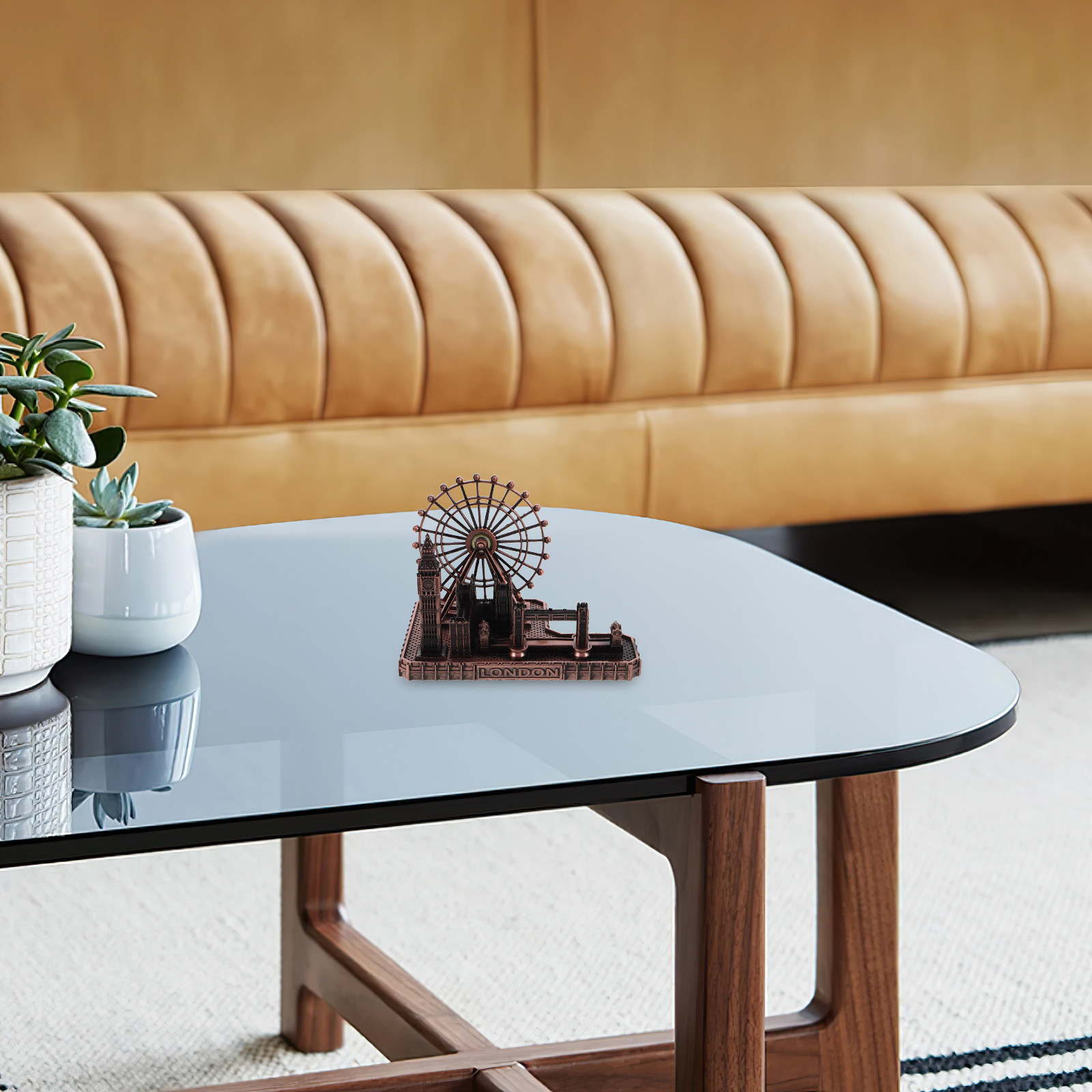 Intricate Metal London Sculptu - Home Office Of London avis et prix